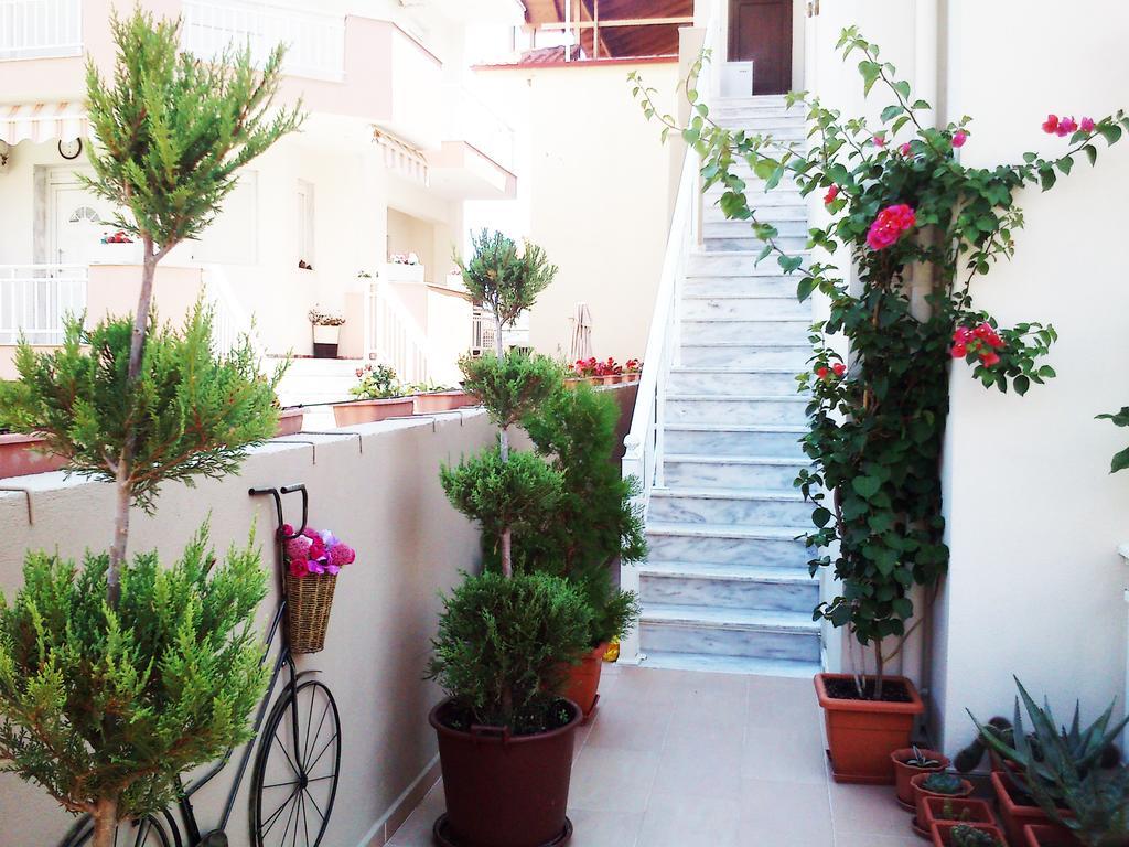 Villa Emmanouela Studios - Family Accommodation Nea Vrasna Luaran gambar